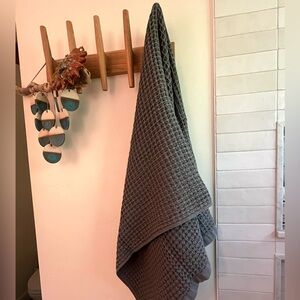 Gray Waffle 1 Bath and 1 Hand Towel